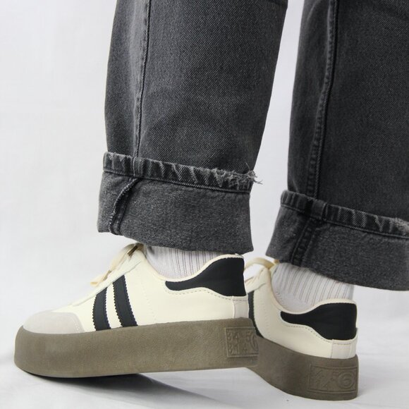 Essen White and Black, Platform Germany Army Sneakers, Trendy & Comfortable - Picture 3 of 7